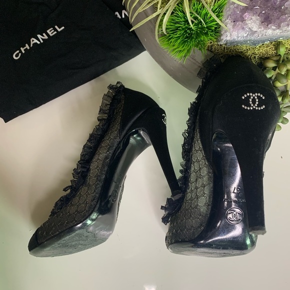CHANEL Black satin Cap Round Toe Ruffle trim lace sheer high heels Stiletto shoe - Picture 12 of 15